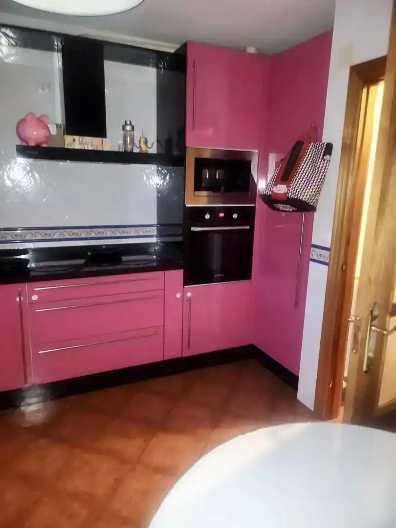 Cocina de Casa o chalet en venta en Valverde de la Virgen con Balcón