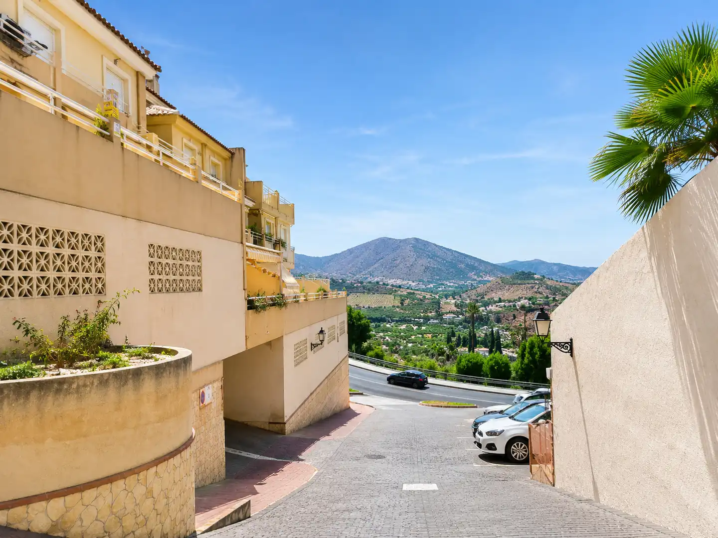 Exterior view of Flat for sale in Álora  with Terrace and Storage room