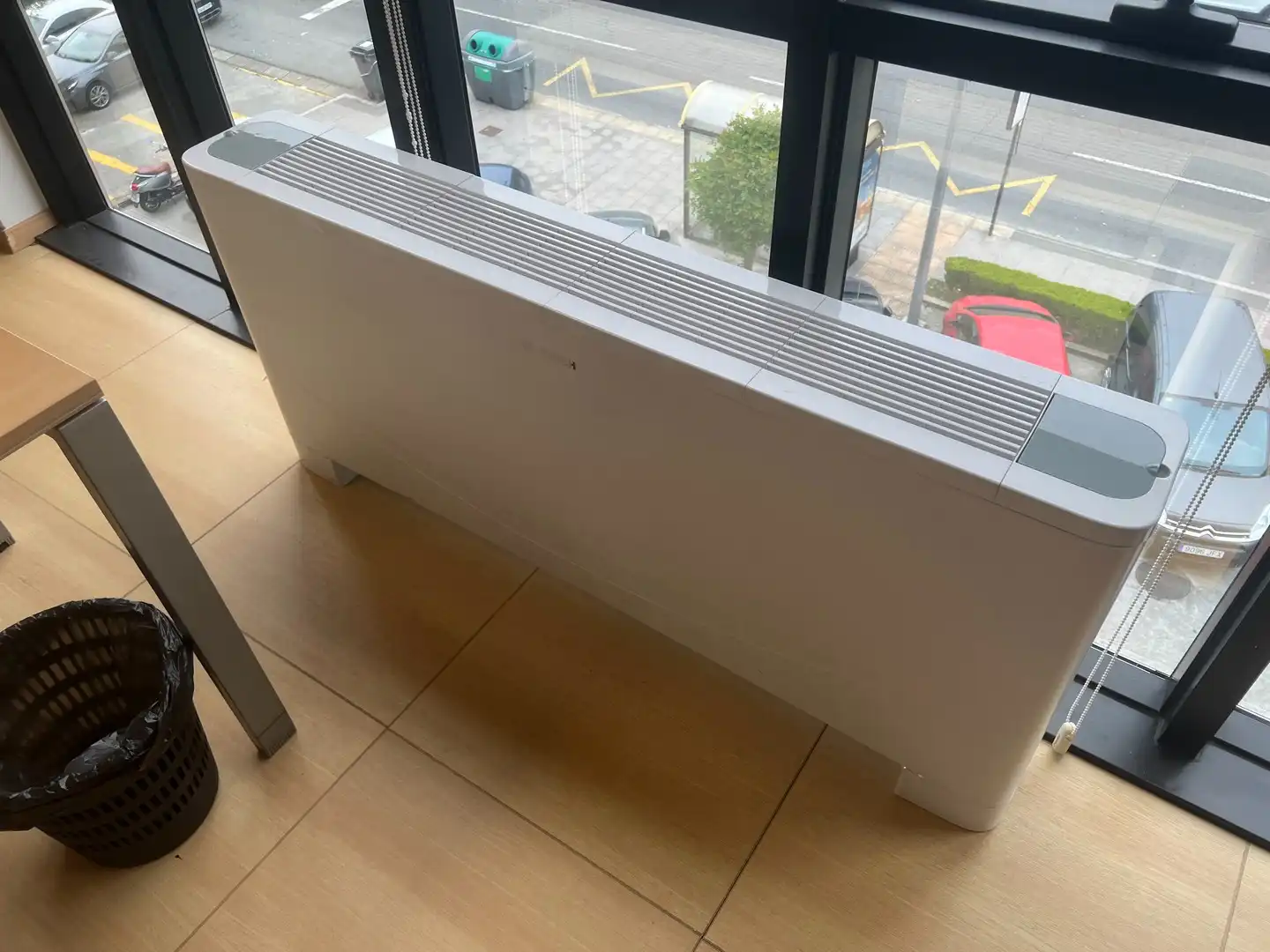 Vista exterior de Oficina de alquiler en A Coruña Capital  con Aire acondicionado, Calefacción y Amueblado