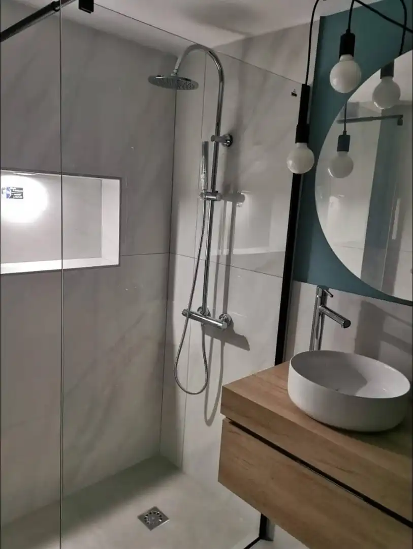 Badezimmer von Wohnungen zur Miete in Moya (Las Palmas) mit Möbliert