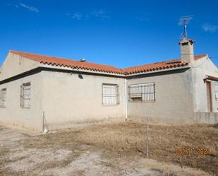 Vista exterior de Finca rústica en venda en Vinaròs amb Terrassa i Piscina