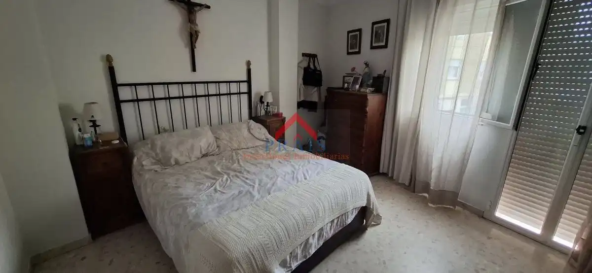 Dormitori de Pis en venda en Utrera