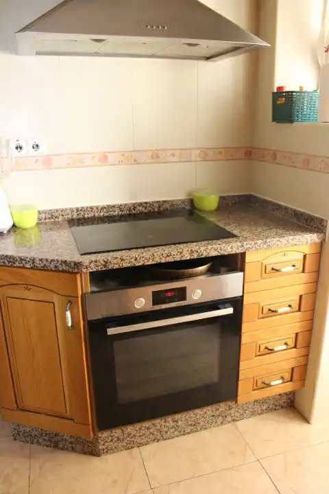 Küche von Wohnung zum Verkauf in Alicante / Alacant mit Möbliert und Balkon