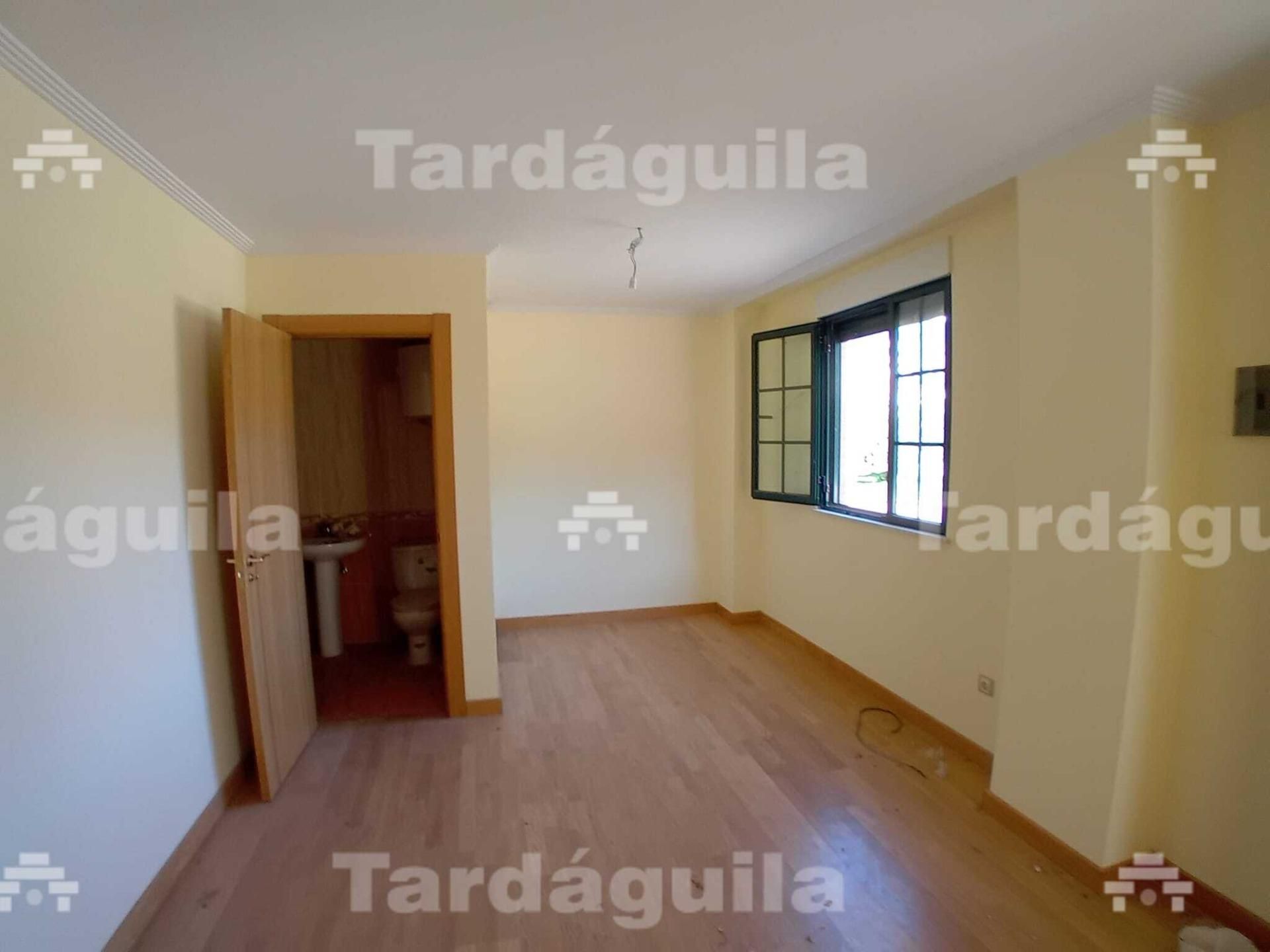 Study for sale in Pizarrales