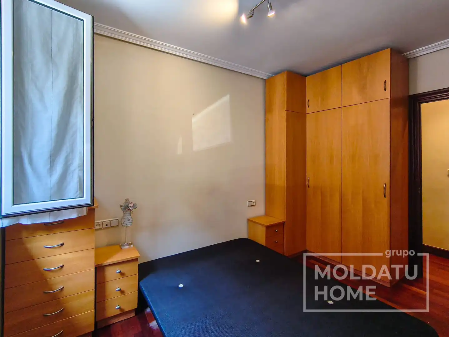 Habitación de Piso en venta en Bilbao  con Calefacción