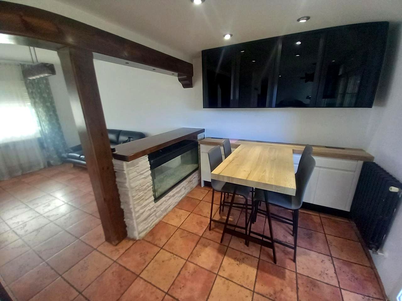 Kitchen of House or chalet for sale in  Zaragoza Capital  with Air Conditioner, Heating and Private garden