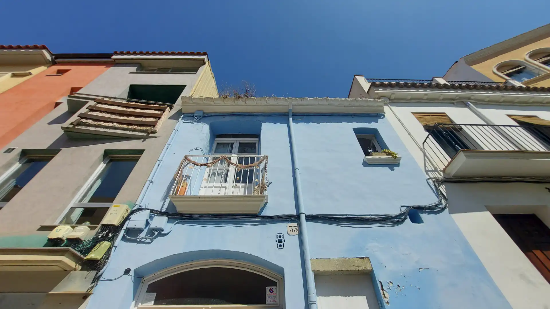 Vista exterior de Casa adosada en venta en Caldes d'Estrac con Calefacción, Parquet y Amueblado