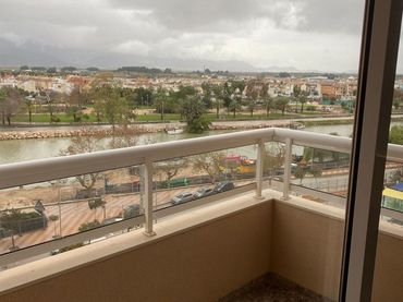 Flat with lift for sale in MEDICO JUAN BOLUFER BORRAS