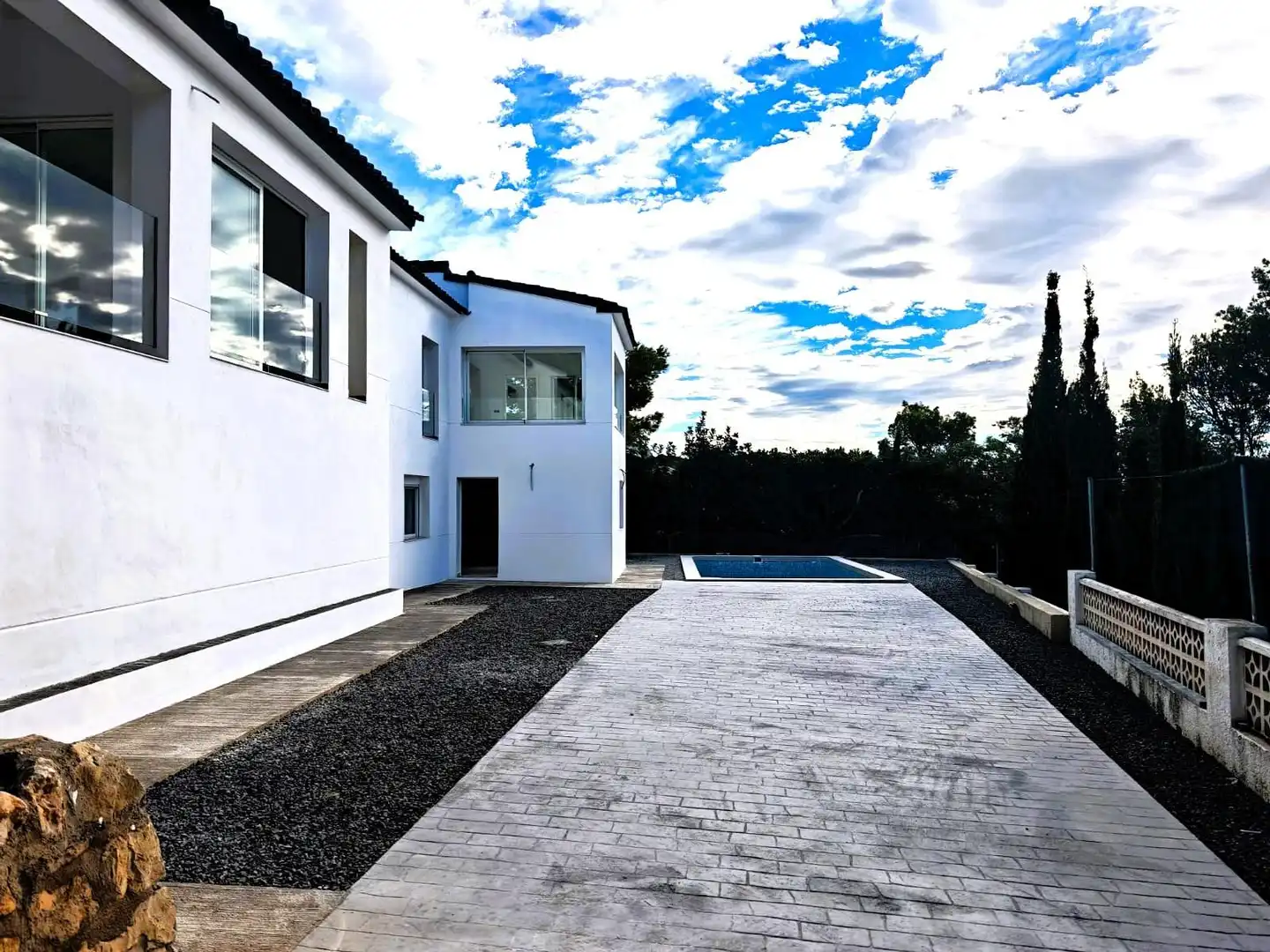 Vista exterior de Casa o chalet en venta en Altea con Calefacción, Terraza y Piscina