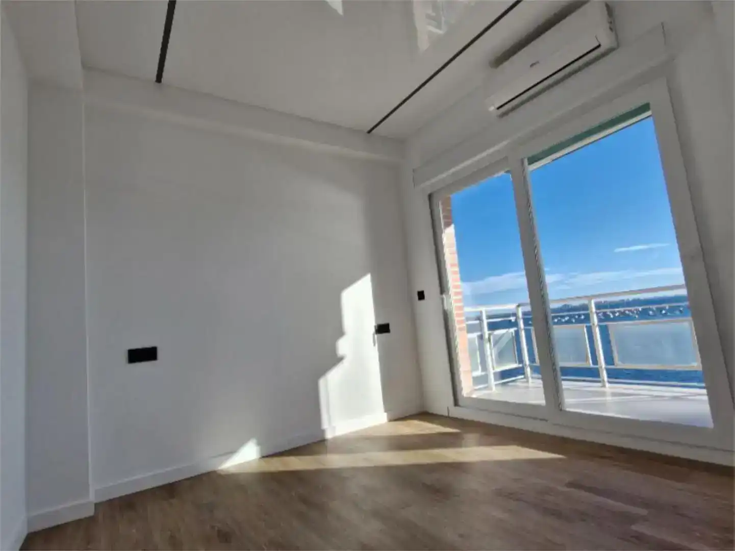 Terrassa de Apartament en venda en San Pedro del Pinatar amb Aire condicionat i Balcó