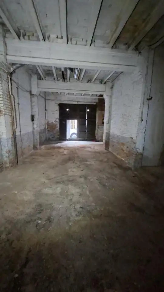 Local comercial en venta en calle de la Cerdanya, imagen 4
