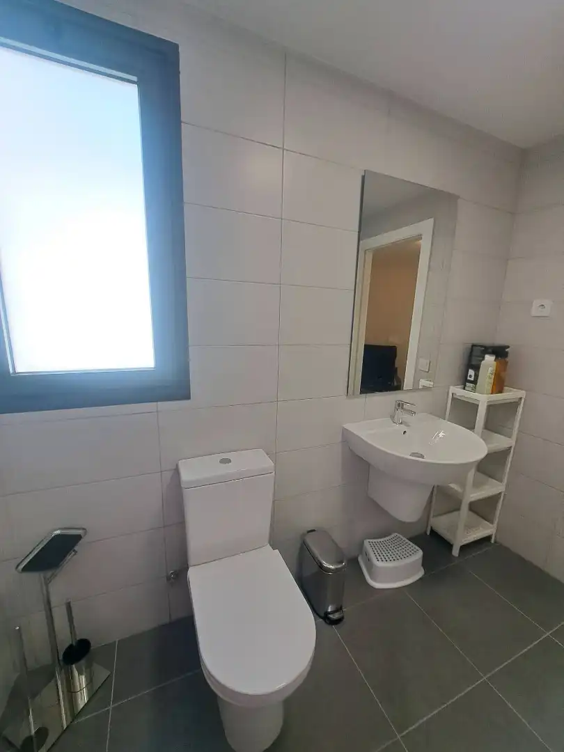 Flat for rent in Calle Emilio Prados, 2, Los Rios