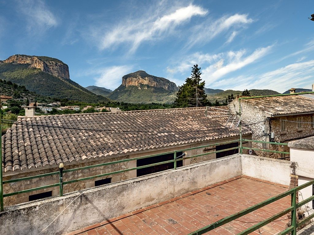 Vista exterior de Casa o xalet en venda en Alaró amb Terrassa