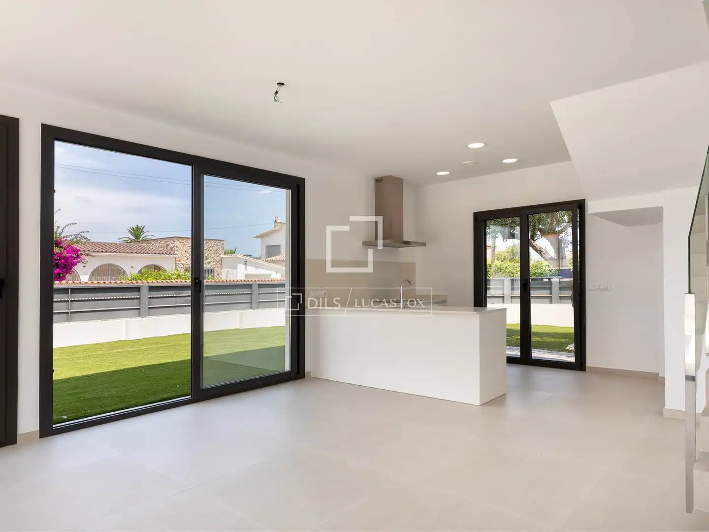 Chalet con piscina en venta en Requesens, imagen 5
