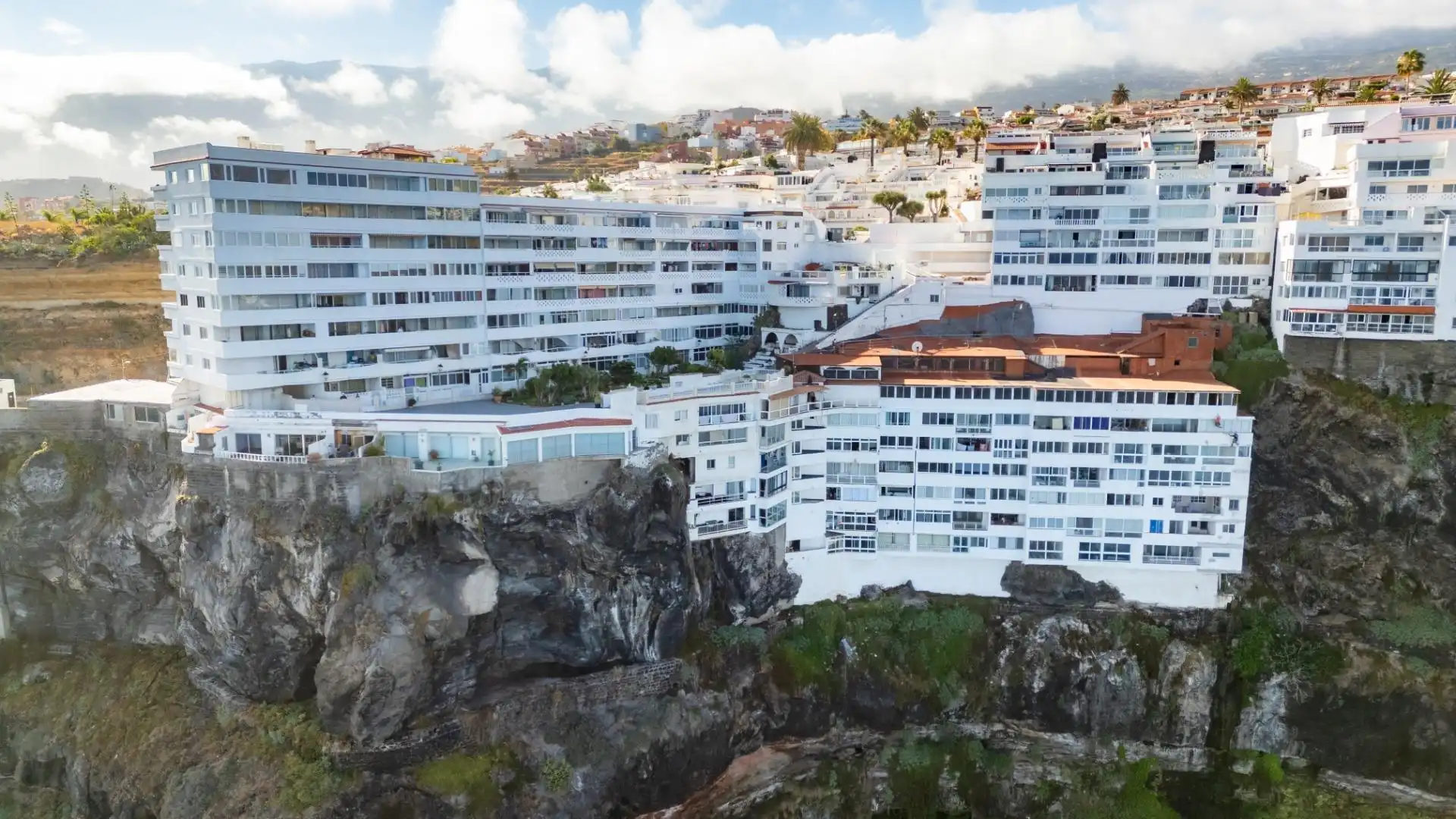 Vista exterior de Apartamento en venta en Los Realejos