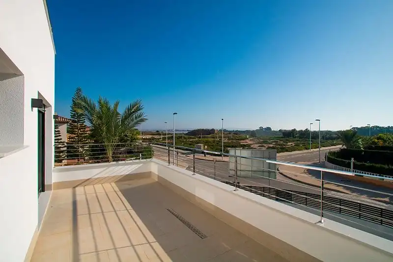 Terrace of Houses for sale in Elche / Elx  with Air Conditioner, Heating and Private garden