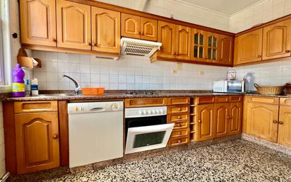 Kitchen of Flat for sale in Lugo Capital  with Balcony