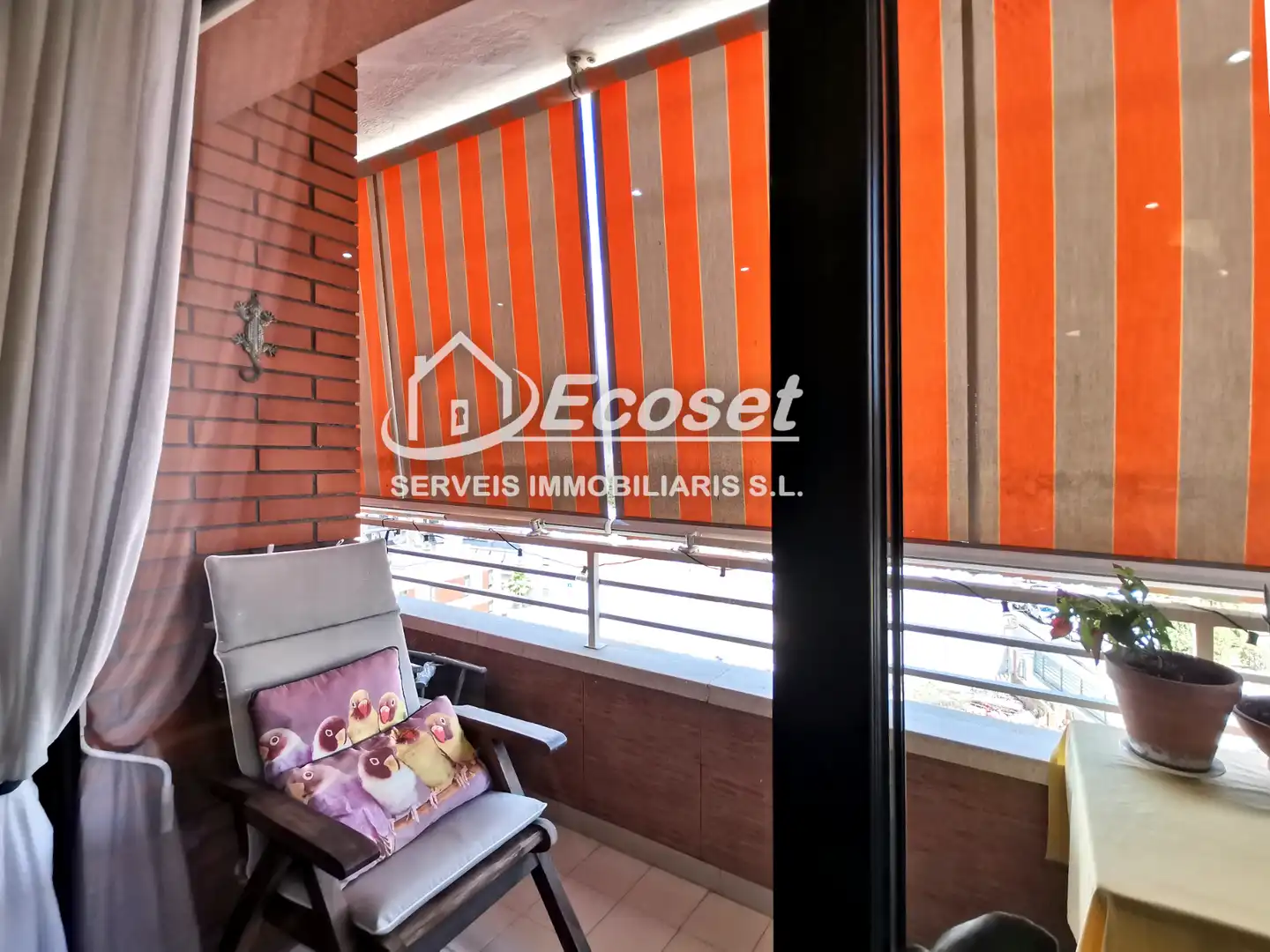 Terrasse von Maisonette zum Verkauf in Cornellà de Llobregat mit Klimaanlage, Parkett und Terrasse