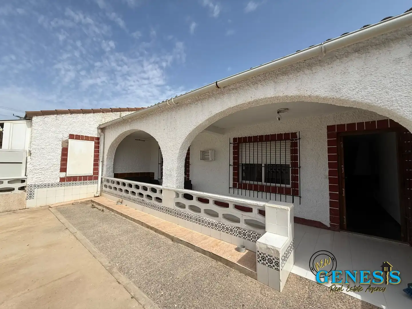 Casa adosada en venta en Avenida de la Luz, 18, Lomas de Cabo Roig - Los Dolses