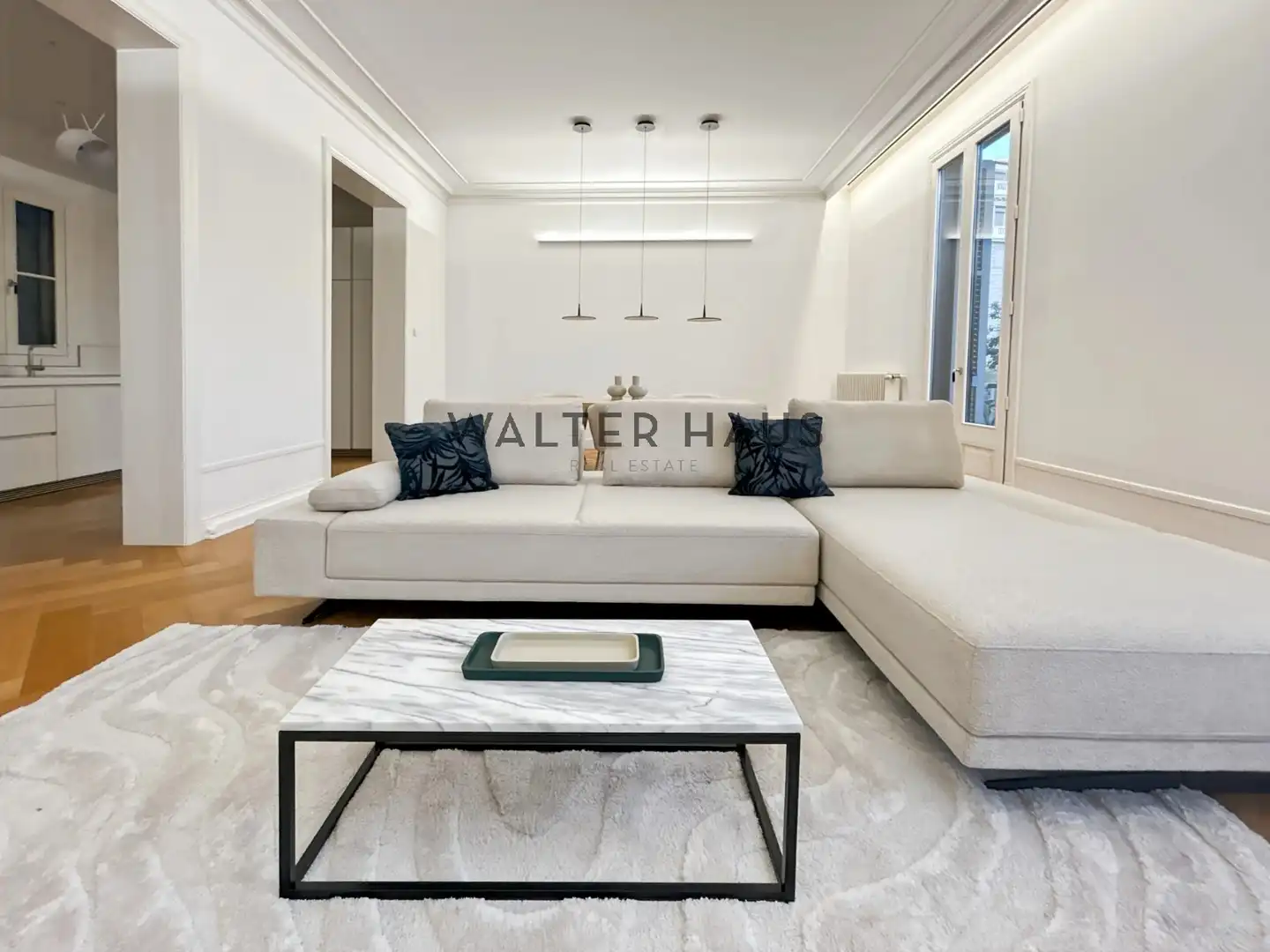Piso con terraza en alquiler en Carrer de Girona, imagen 4