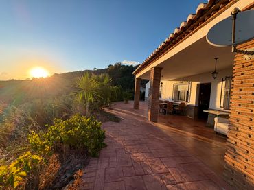 Casa rústica amb piscina en venda a Diseminado Diseminados