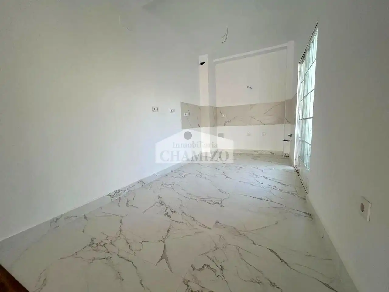 Piso con terraza en venta en Calle San Francisco 43