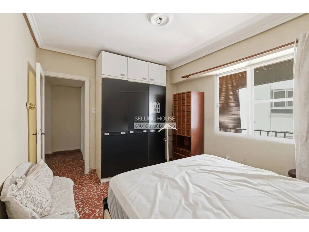 Habitación de Piso en venta en Valencia con Aire acondicionado y Balcón