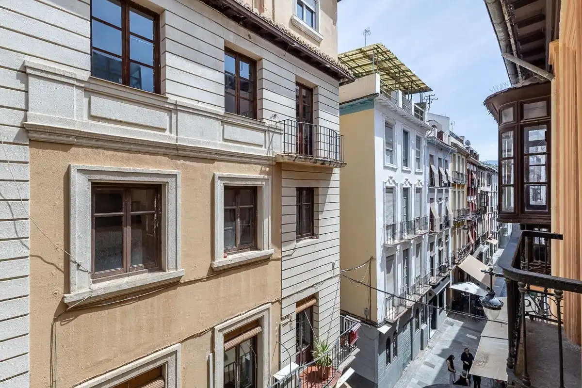 Exterior view of Flat for sale in Granada  with Balcony