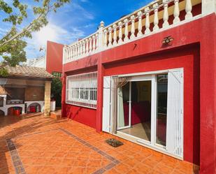 Vista exterior de Casa o xalet en venda en La Nucia amb Aire condicionat, Calefacció i Jardí privat