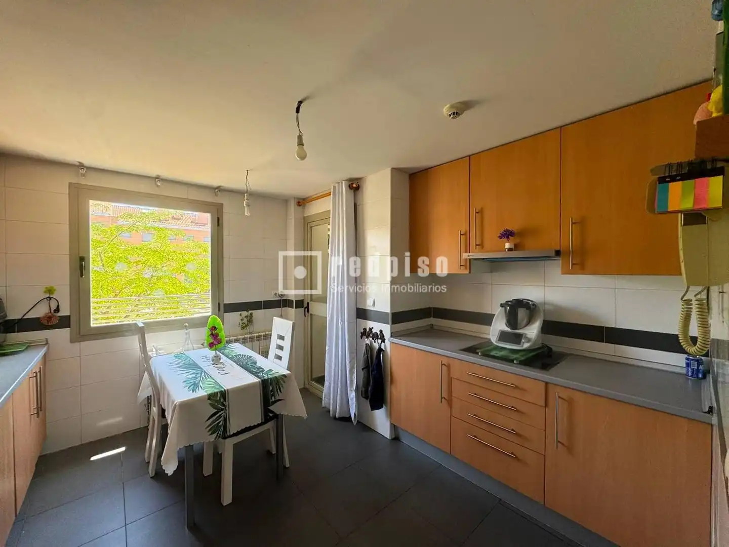 Küche von Wohnung zum Verkauf in Arroyomolinos (Madrid) mit Klimaanlage, Heizung und Privatgarten