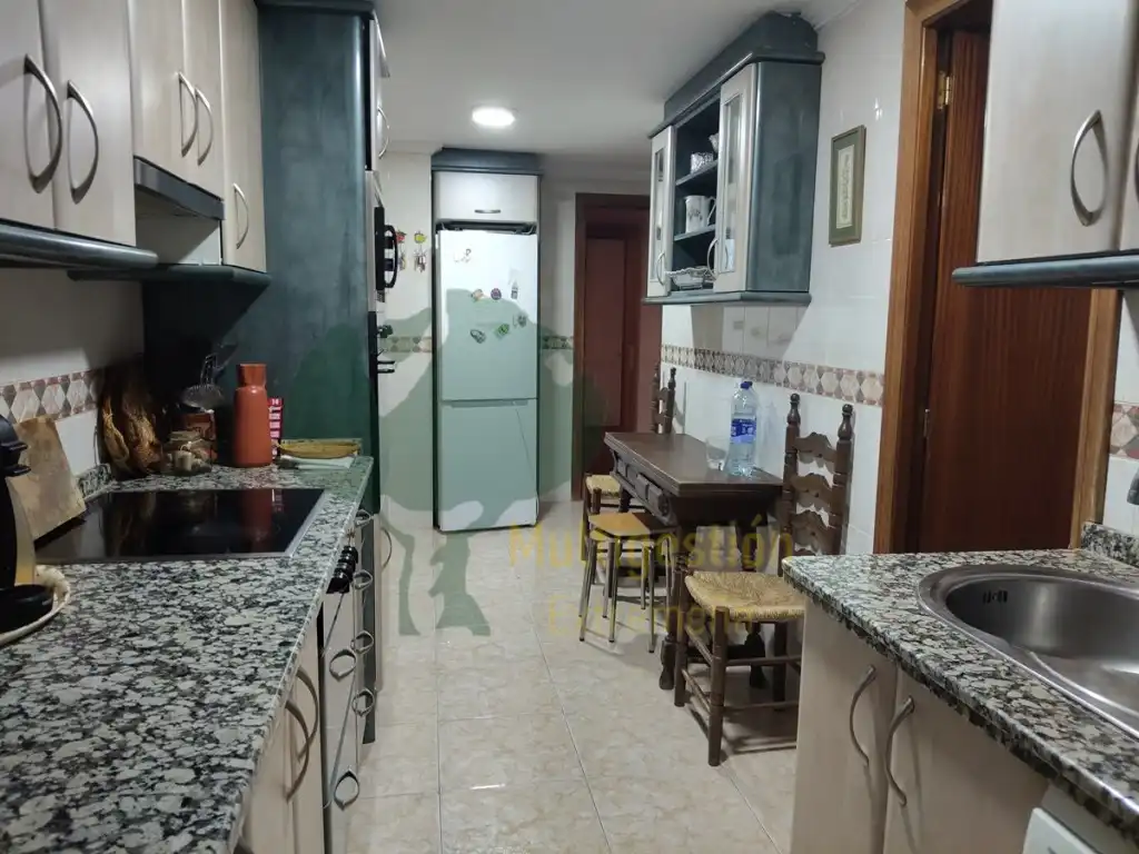 Cuina de Pis en venda en Cáceres