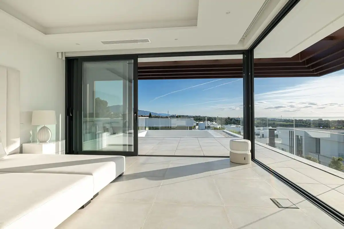 Terraza de Casa o chalet de alquiler con opción a compra en Estepona con Aire acondicionado, Calefacción y Jardín privado
