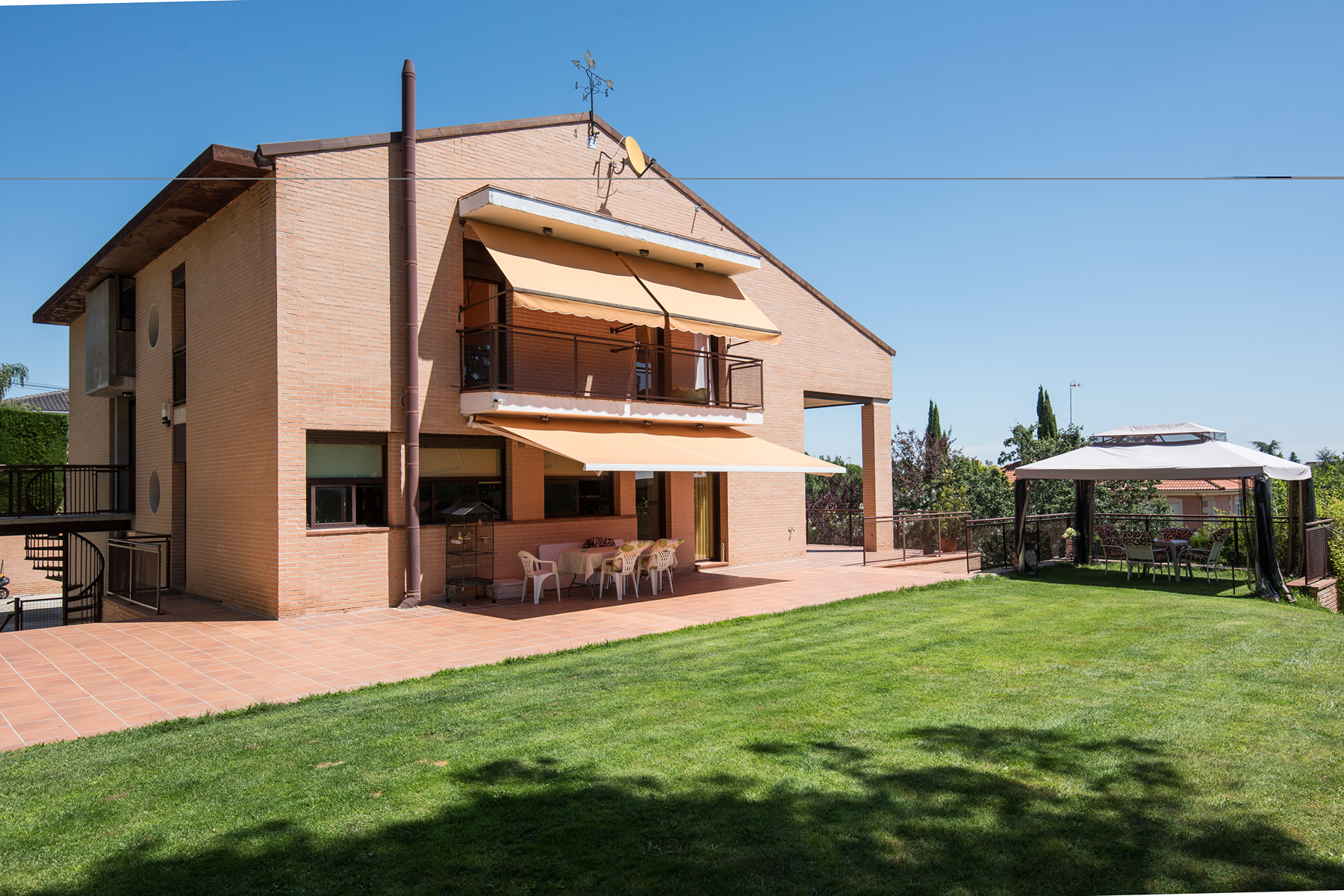 Terrace of House or chalet for sale in Tres Cantos  with Heating, Private garden and Terrace
