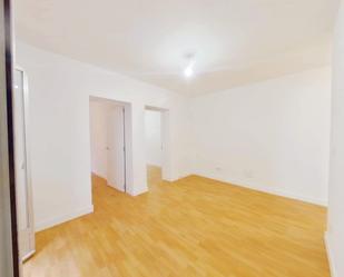 Bedroom of Flat to rent in  Madrid Capital