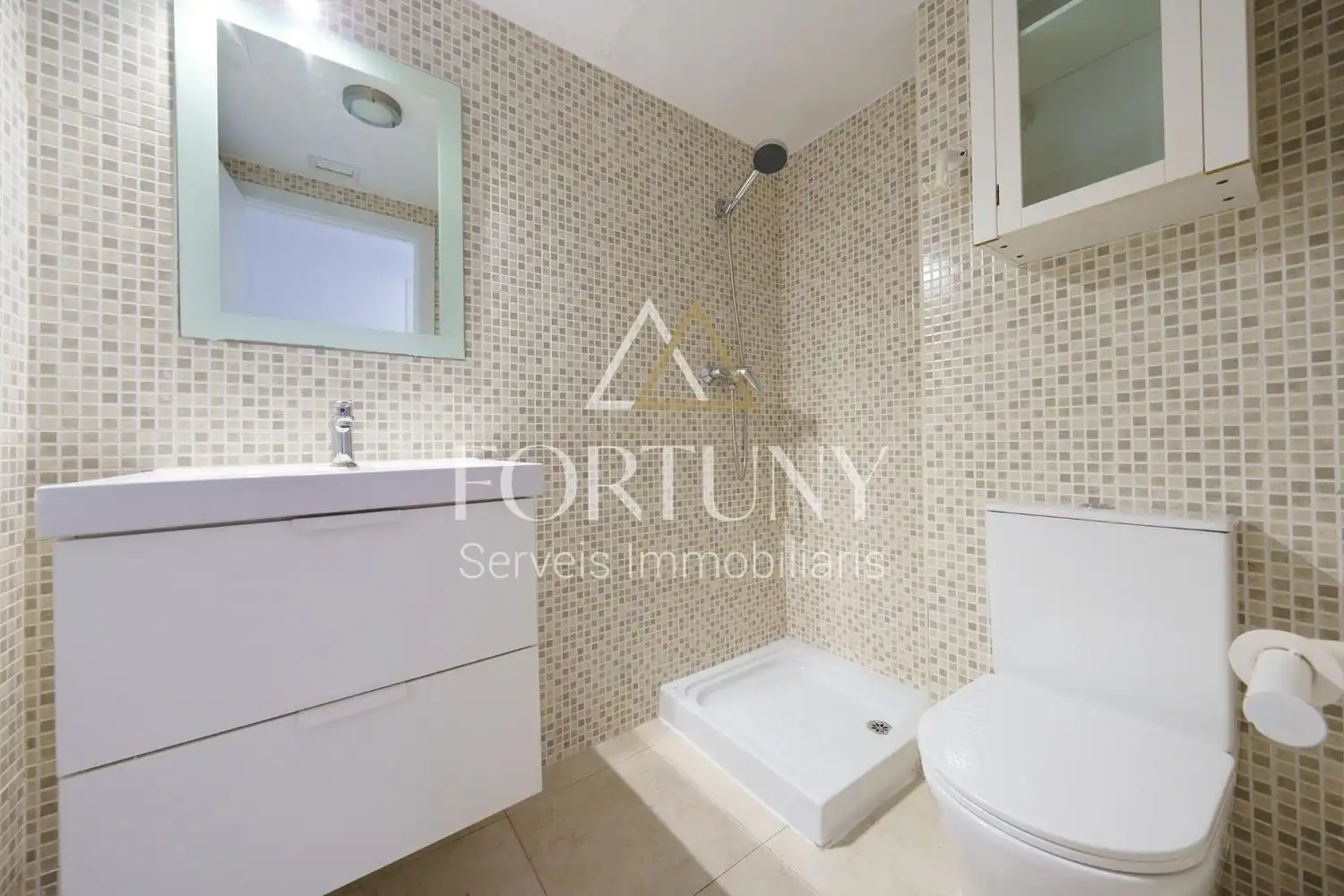 Flat with terrace for sale in de Guillem de Jorba 2, imagen 12