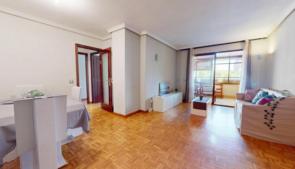 Foto 1 de Piso en venta en Calle de Antonio Mairena, Palomeras Sureste, Madrid