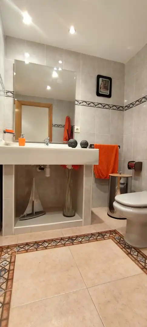 Bathroom of Flat for rent in Canet d'En Berenguer  with Air Conditioner, Private garden and Terrace