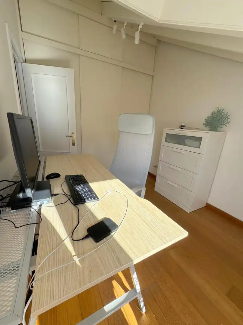 Casa adosada en venta en Torrelavega  con Calefacción, Terraza y Balcón