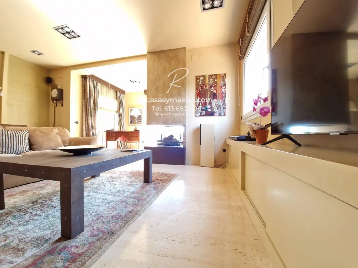 Sala de estar de Casa o chalet en venta en Pacs del Penedès con Aire acondicionado, Calefacción y Jardín privado