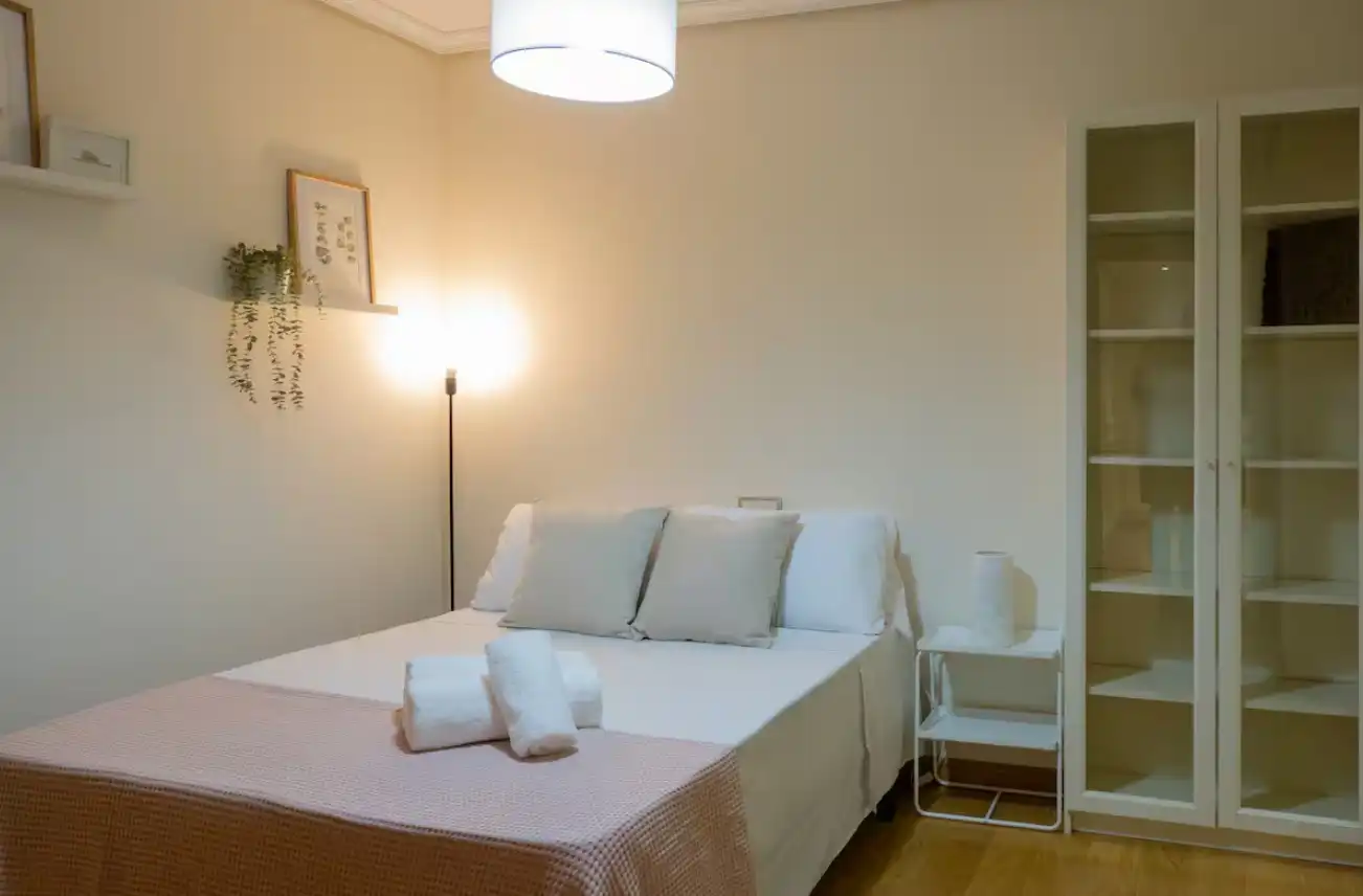 Wohnungen zur Miete in Rúa Cuba, 26, Plaza España - Corte Inglés