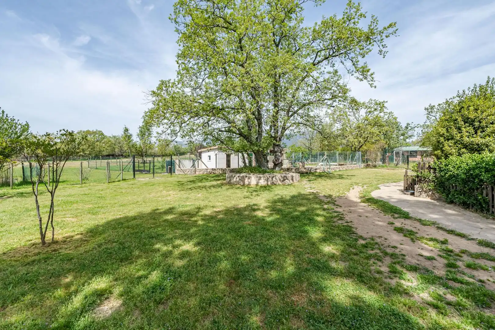 Casa rústica amb terrassa en venda a Miraflores de la Sierra, imagen 30