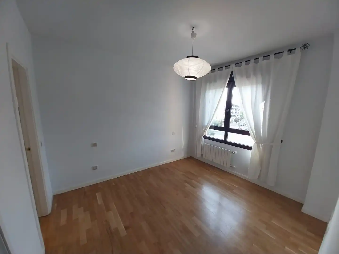 Flat for rent in Paseo de la Chopera, Centro