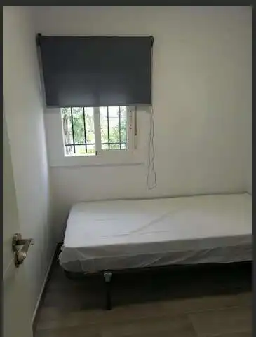 Habitación de Piso para compartir en Sevilla con Amueblado