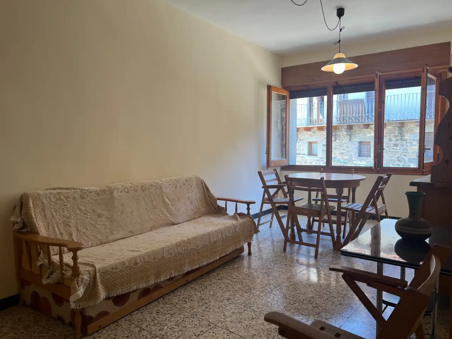 Wohnzimmer von Wohnung zum Verkauf in Ansó mit Heizung und Möbliert