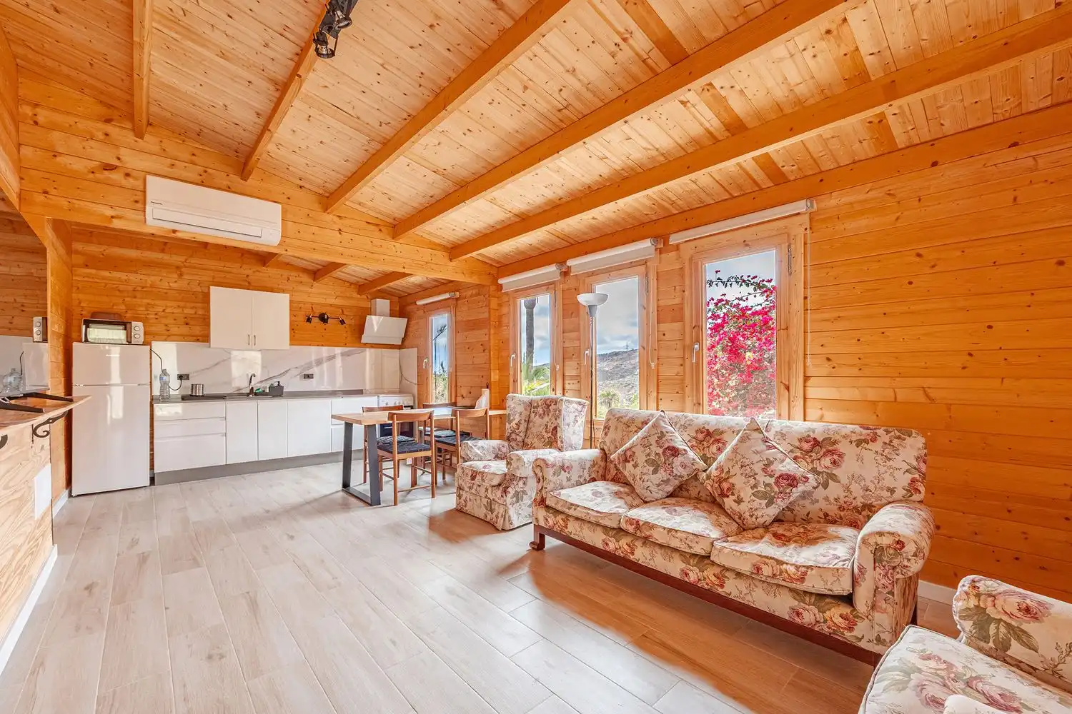 Sala de estar de Casa o chalet en venta en Telde con Jardín privado, Terraza y Piscina