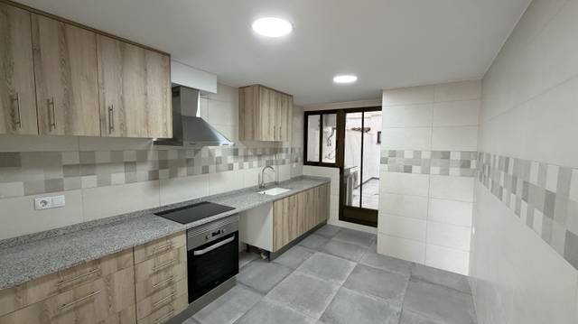 Piso en Alquiler en Rafelbuñol-Rafelbunyol - CL REIAL SEQUIA DE MONTCA, 34 en Rafelbuñol / Rafelbunyol