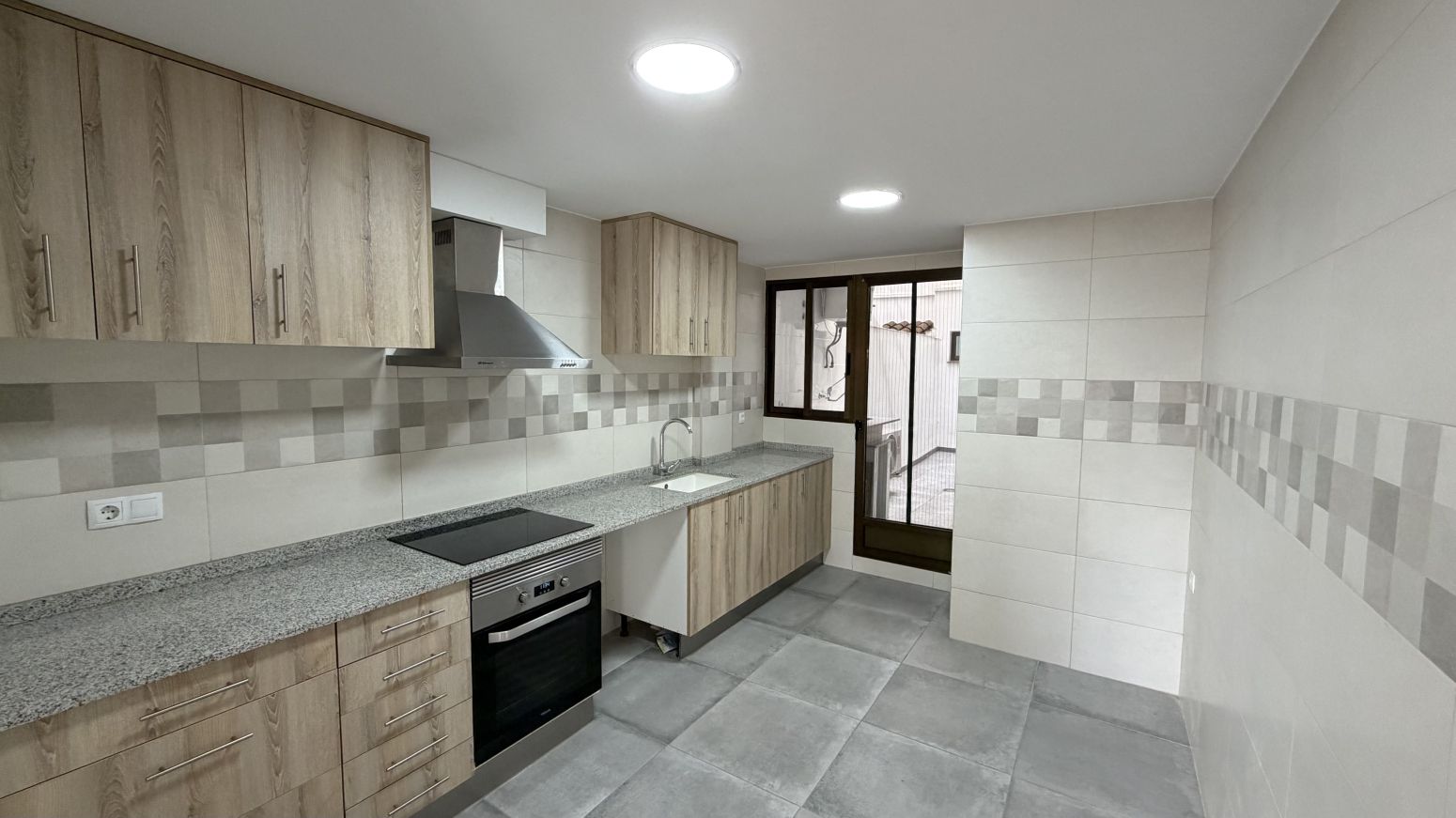 Flat to rent in Rafelbuñol-Rafelbunyol - CL REIAL SEQUIA DE MONTCA, 34, Rafelbuñol / Rafelbunyol