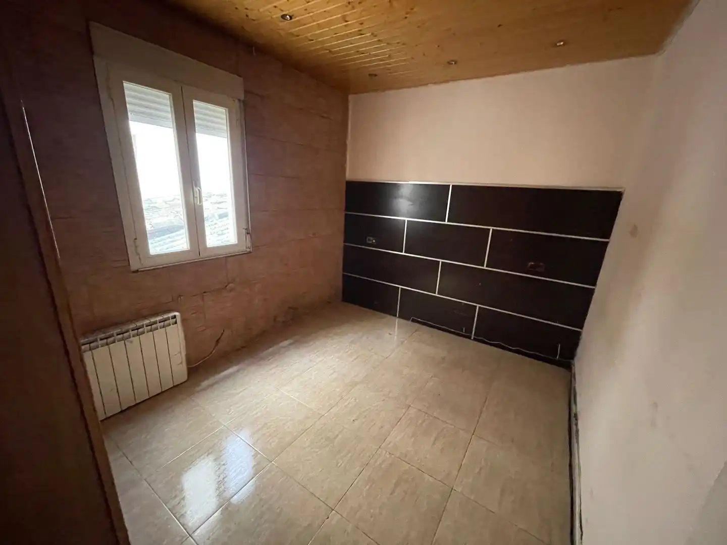 Habitación de Piso en venta en León Capital  con Calefacción