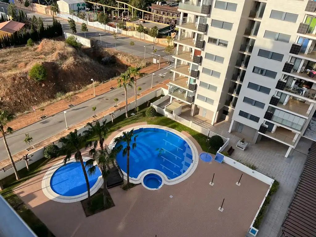 Piscina de Dúplex en venta en Oropesa del Mar / Orpesa con Aire acondicionado, Calefacción y Terraza