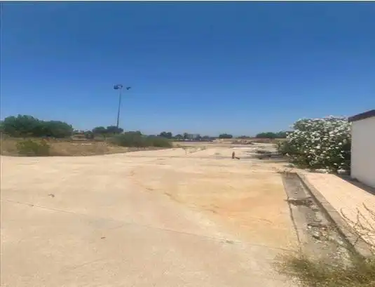Industrial buildings for sale in Espeluy, Jaén